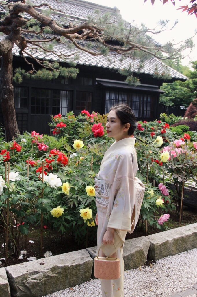 garden and kimono